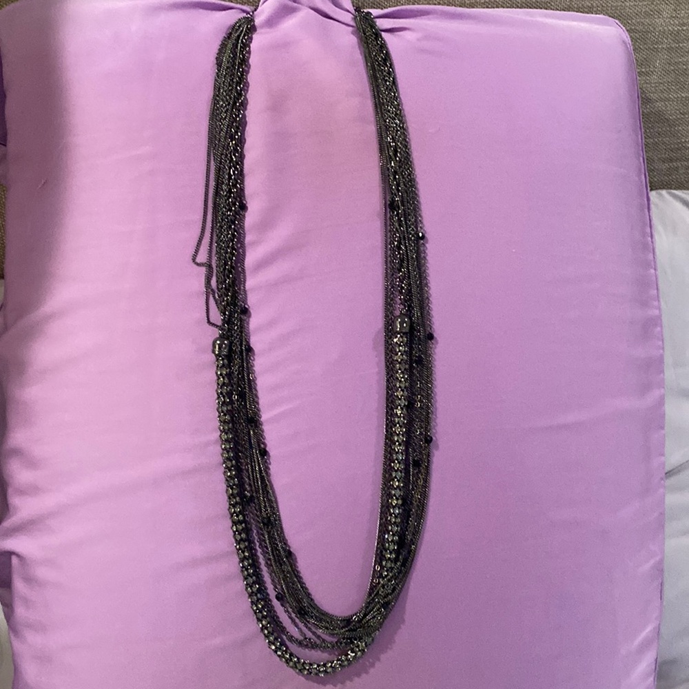 White House black market necklace